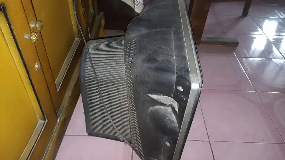 TV tabung second
