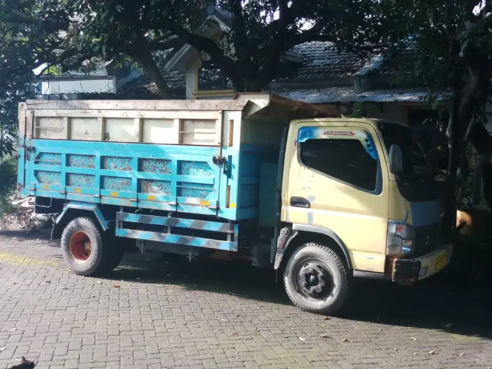 Mitsubishi canter