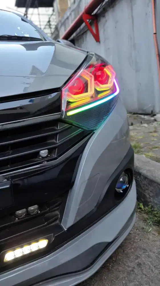 Daihatsu Ayla 1.2 type R MT