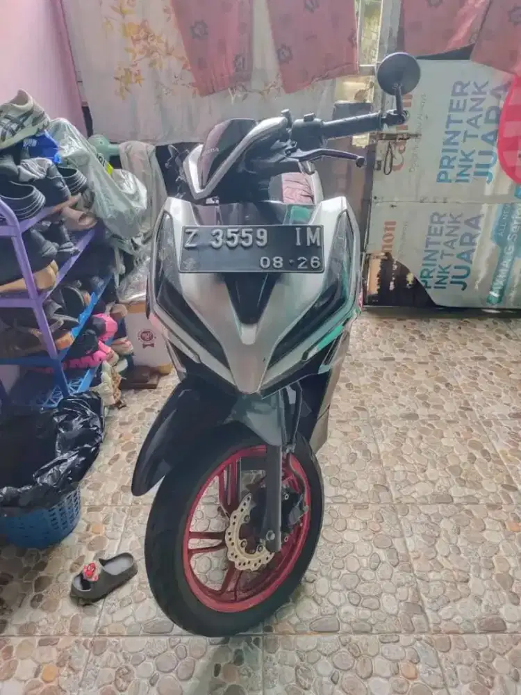 Honda Vario 2021 150cc Pajak isi Agustus 2026 z Tasik