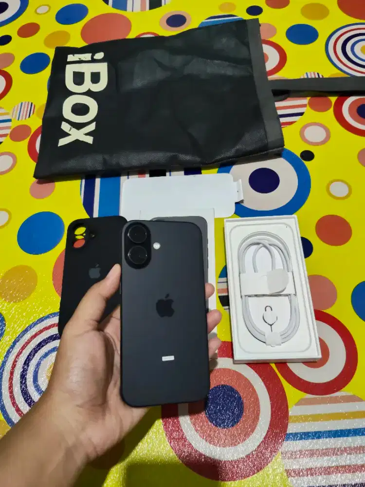iPhone 16 128gb iBox