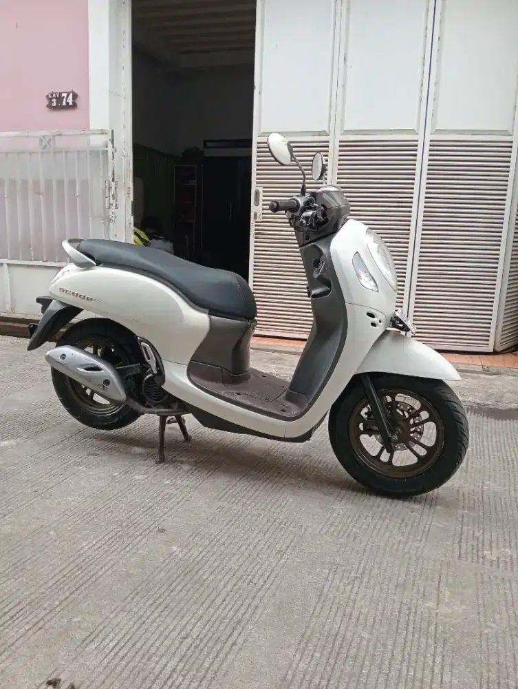Honda Scoopy prestige keyless Thun 2023