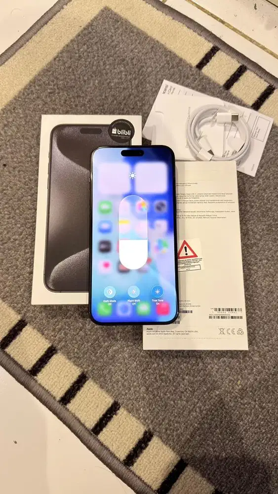 Dijual Iphone 15 Promax 512GB Black Resmi Ibox Mulus Lengkap