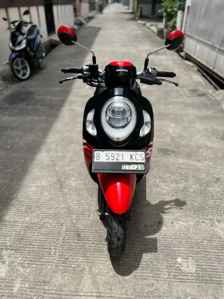 Honda Scoopy new tahun 2023