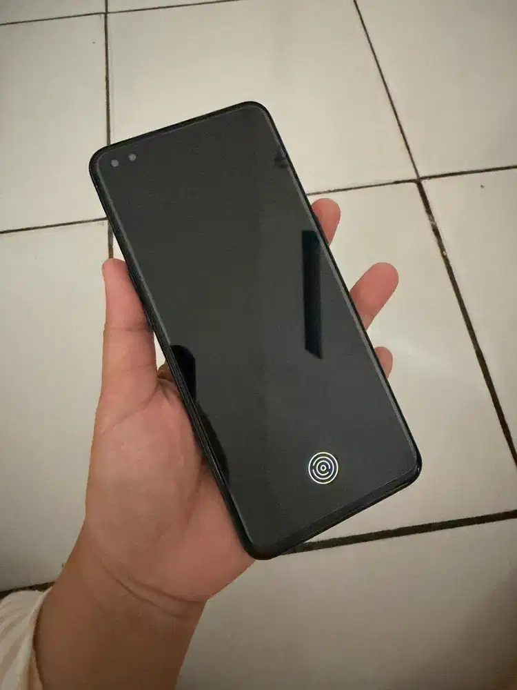 Oppo Reno 4 F, masih bagus banget