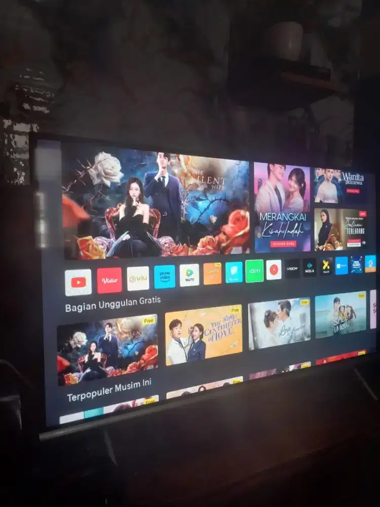 Tv led smart aqua 32 inch  dan box  abdroid sdh di root