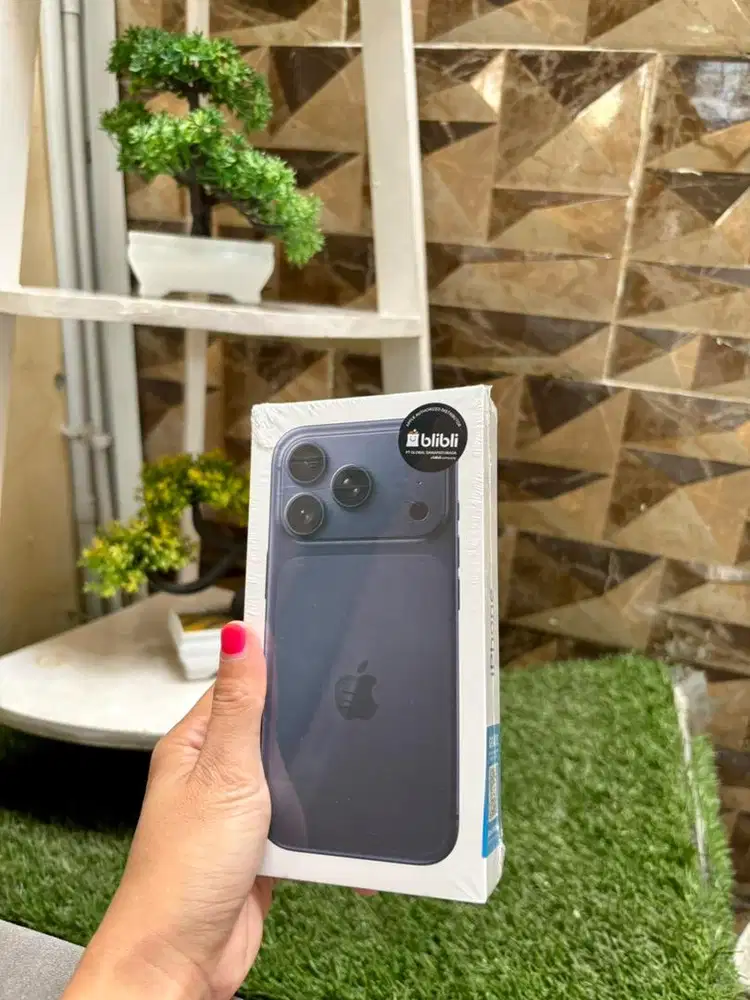 Iphone 17 Pro 256gb BNIB deep purple