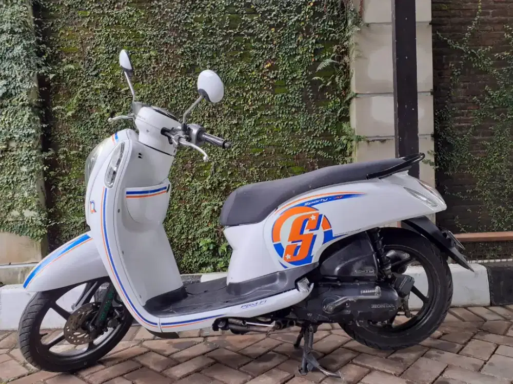 Honda scoopy tahun 2016 lengkap hidup