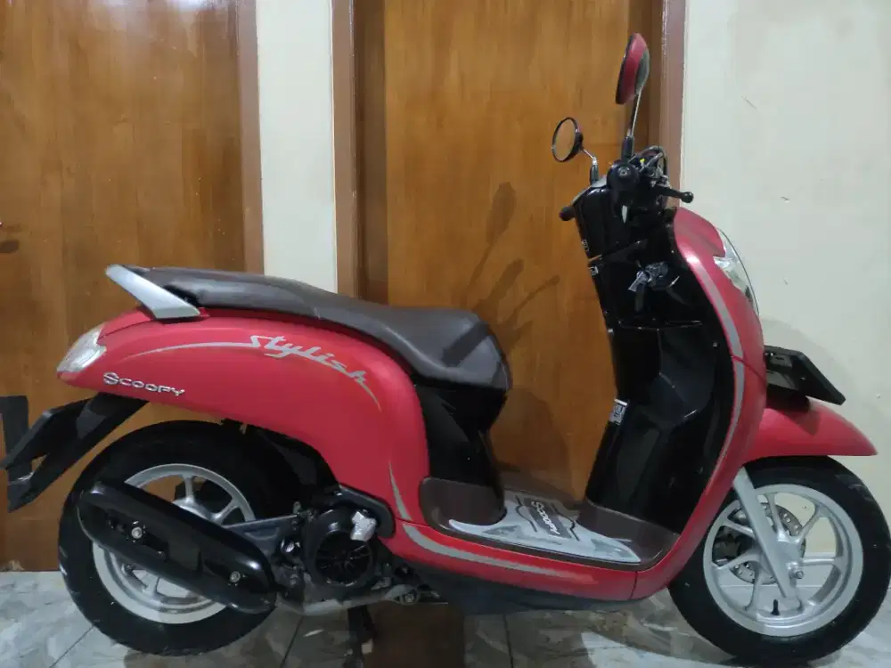 Istimewa low km scoopy stylish donat cbs iss mesin halus siap pakai