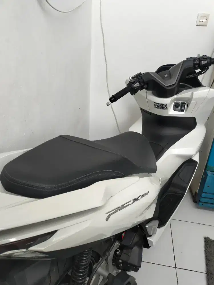Pcx 160 putih for sale