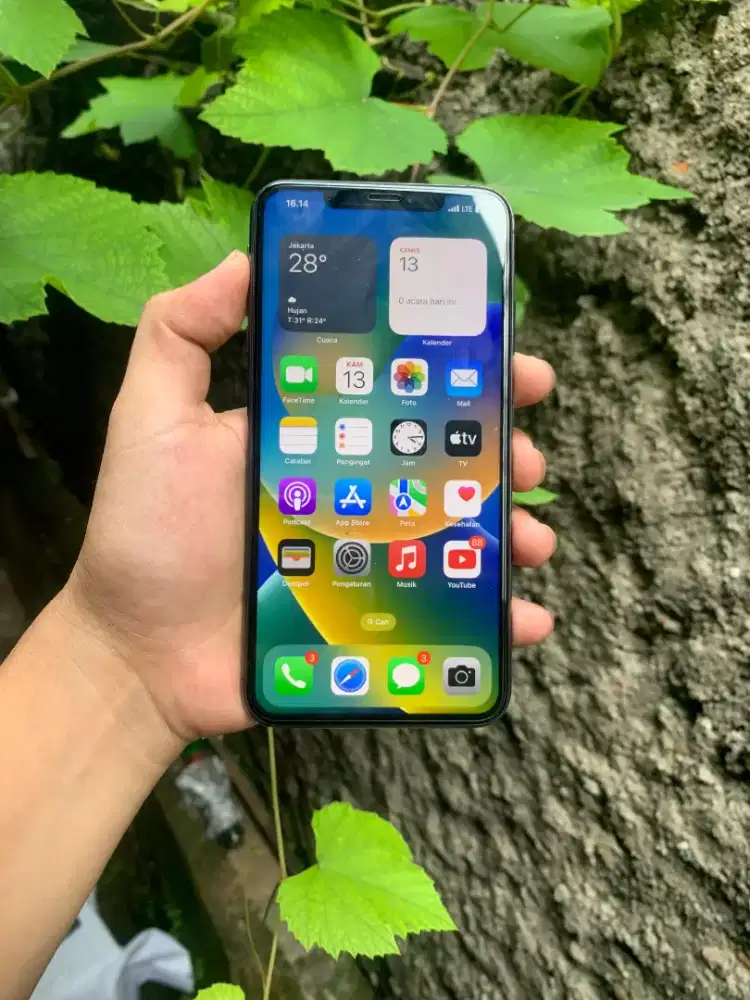 iPhone Xs Max 64GB Fullset