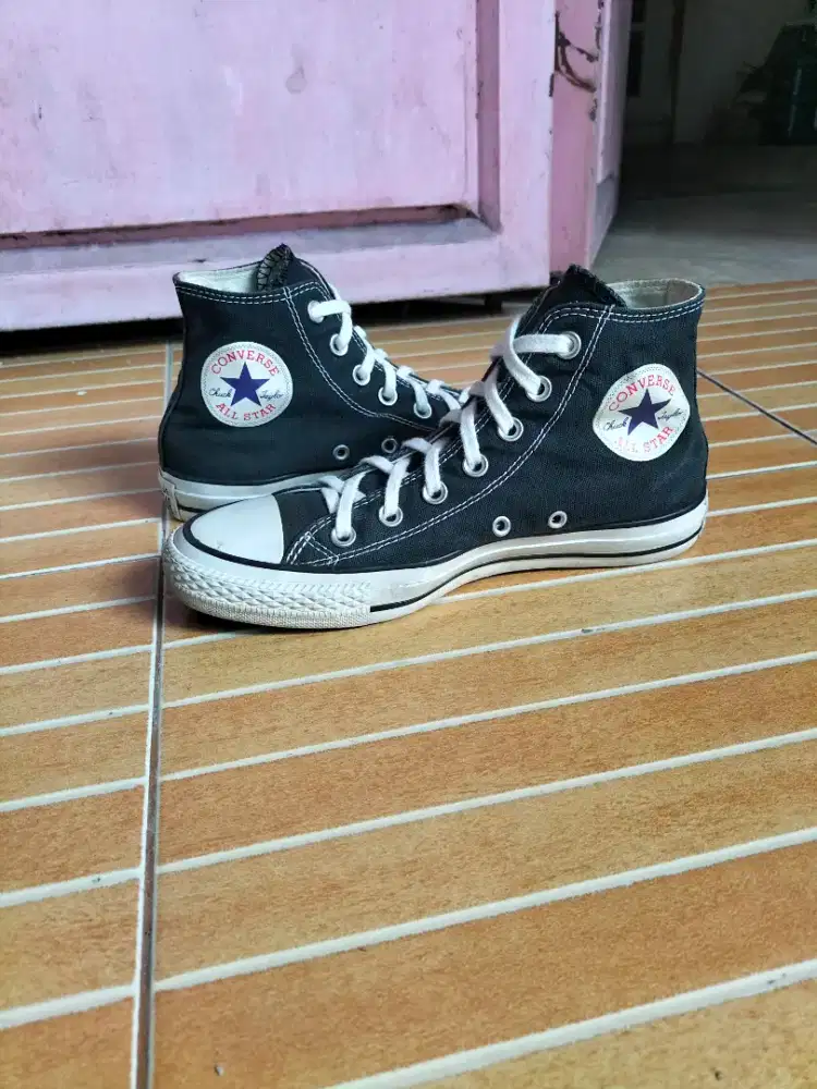 Sepatu converse uk.39 ori