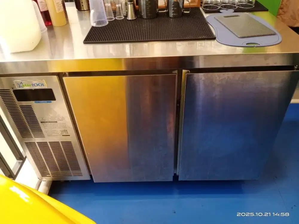 UNDERCOUNTER CHILLER 30L SECOND