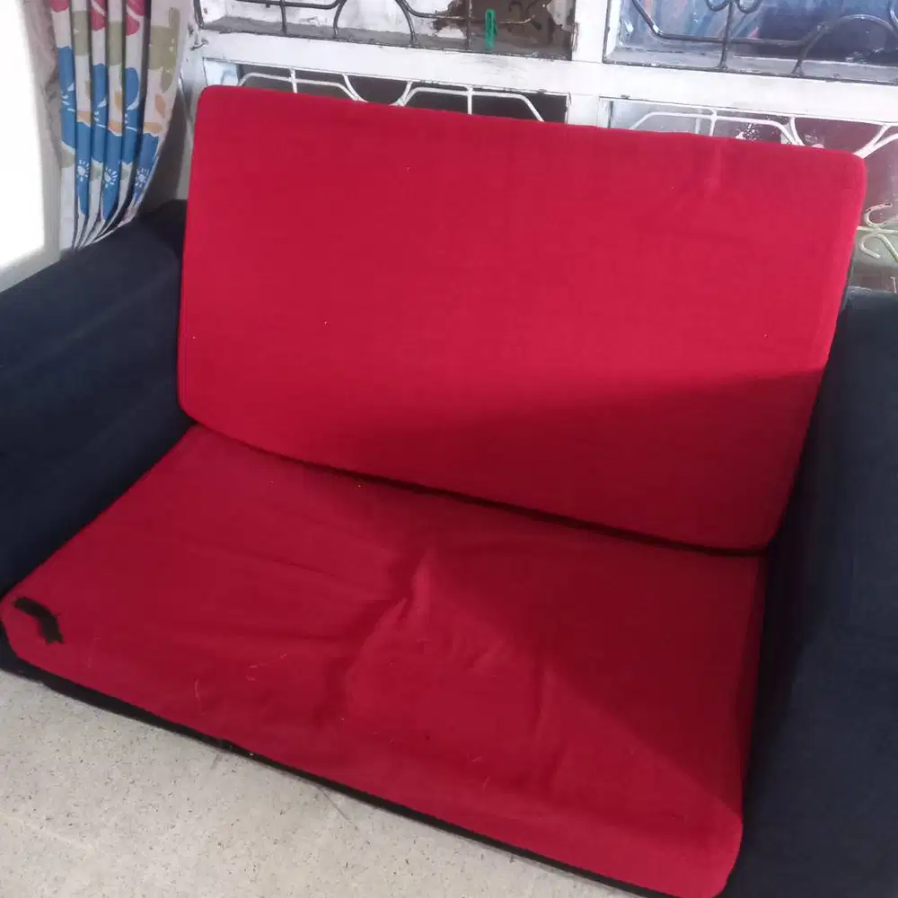 Sofa bed nyaman untuk rumah minimalis atau kamar kos