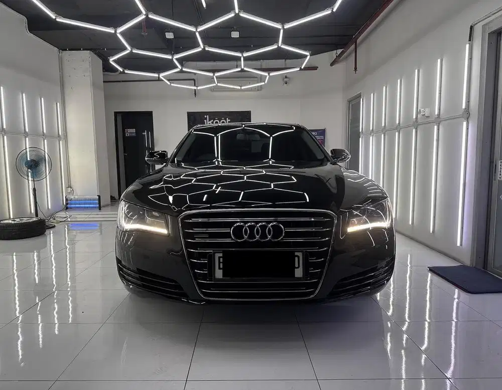 Audi A8 3.0 T Quattro 2011 pemakaian 2012 airsus termurah