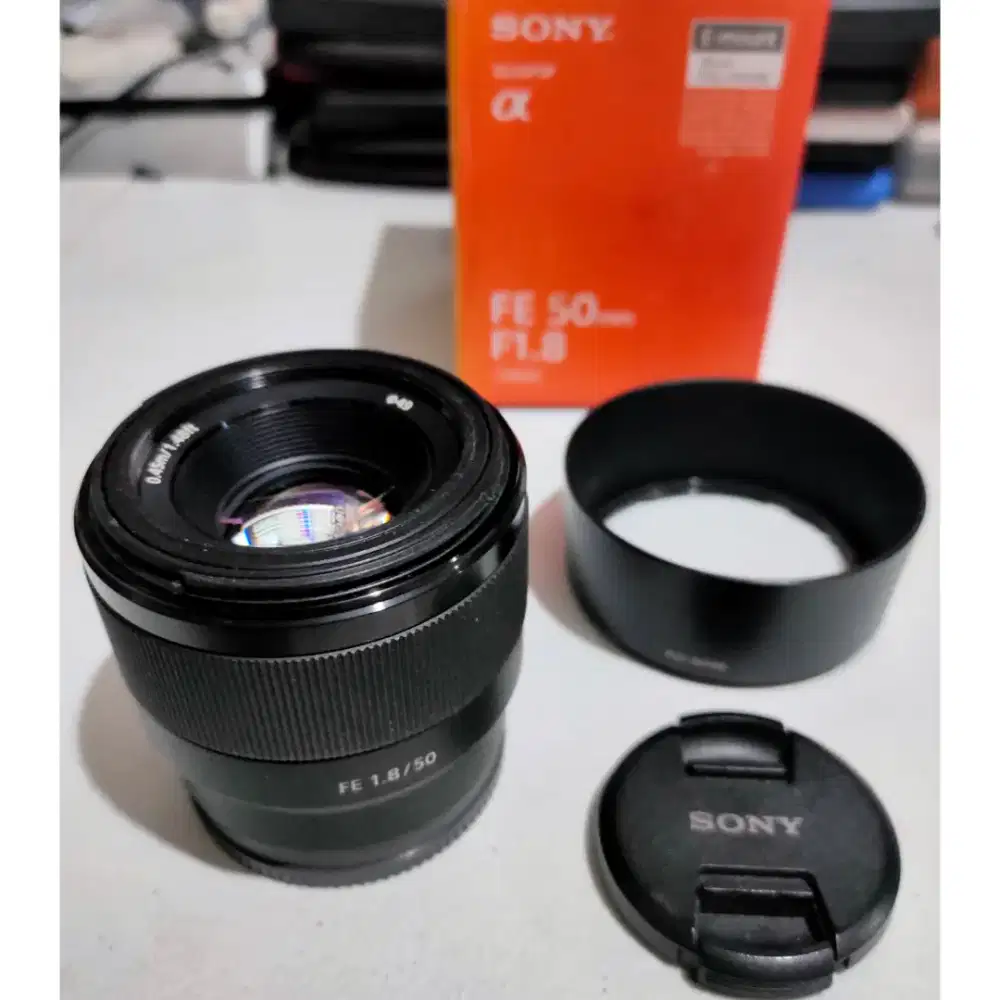 Lensa Fix Sony FE 50mm F1.8 AF fullset mulus like new