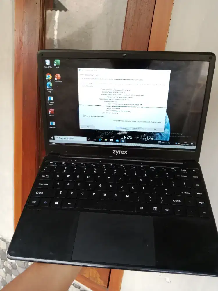 laptop zyrex sjy 232