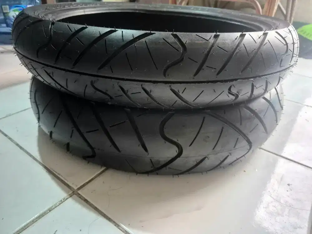 Ban Motor IRC satu set