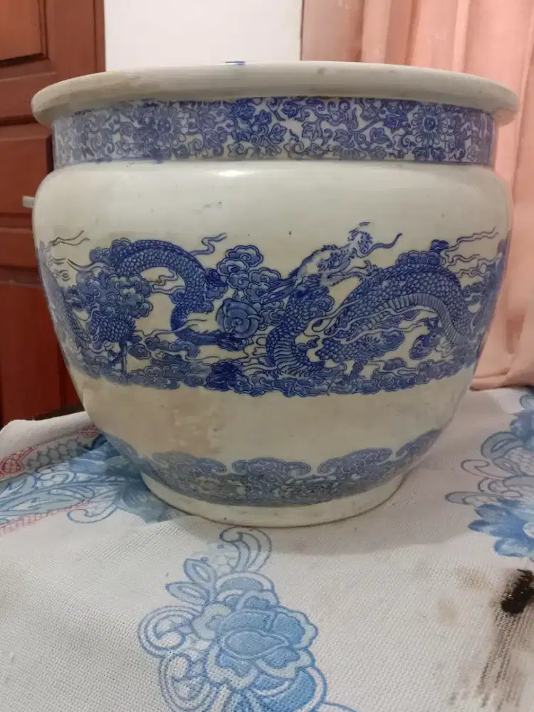 Vase porcelain China 2(dua) buah