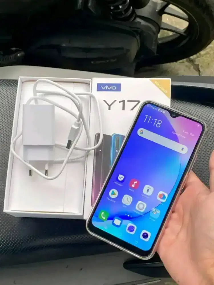 DI JUAL HP VIVO Y17 RAM;8/256