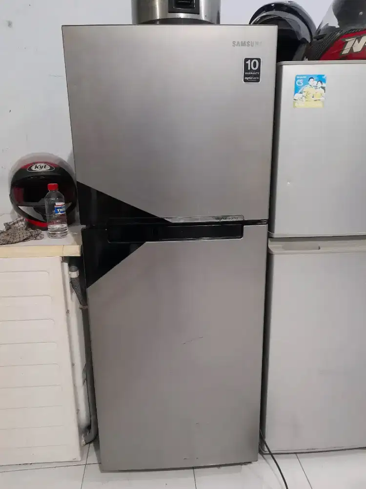 Kulkas 2 Pintu Samsung Inverter