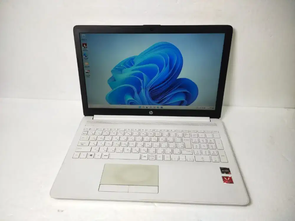 A1036 hp 15-db0161AU AMD Ryzen 5-2500U Ram 8GB ssd 256GB layar full hd