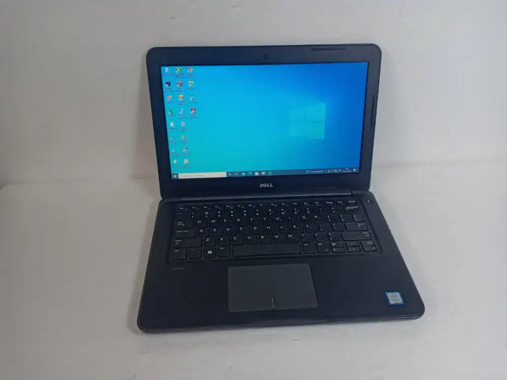 A1029 Dell Latitude 3380 core i3-6006U Ram 4GB hdd 500GB mulus bening