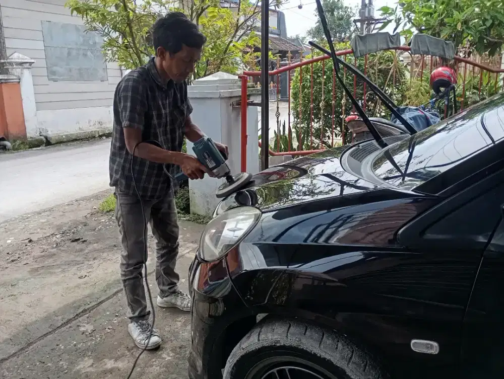 Salon mobil panggilan