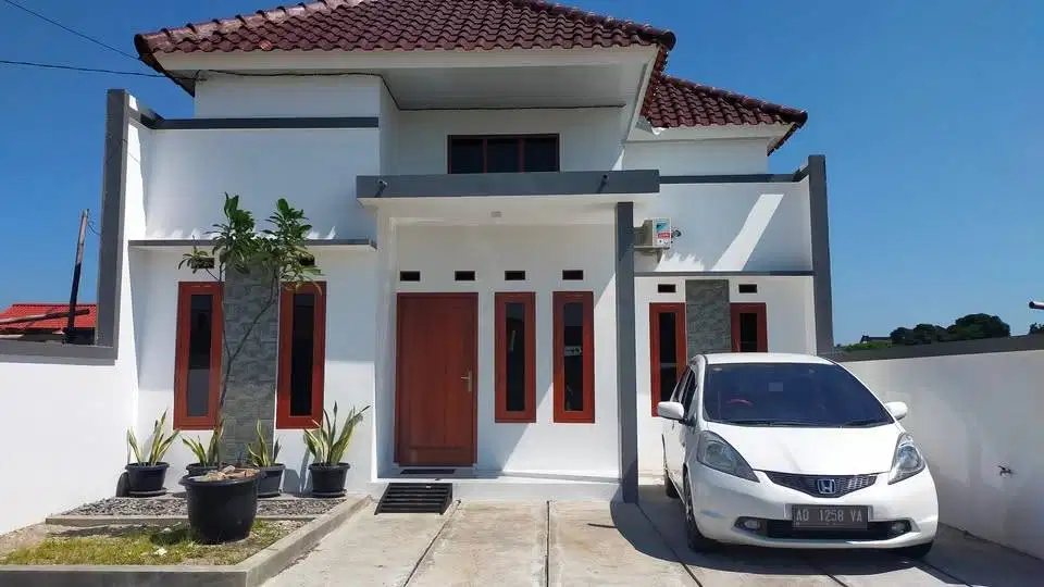 Pesan Bangun Desain Bebas Perumahan Cluster Gentan Regency Surakarta