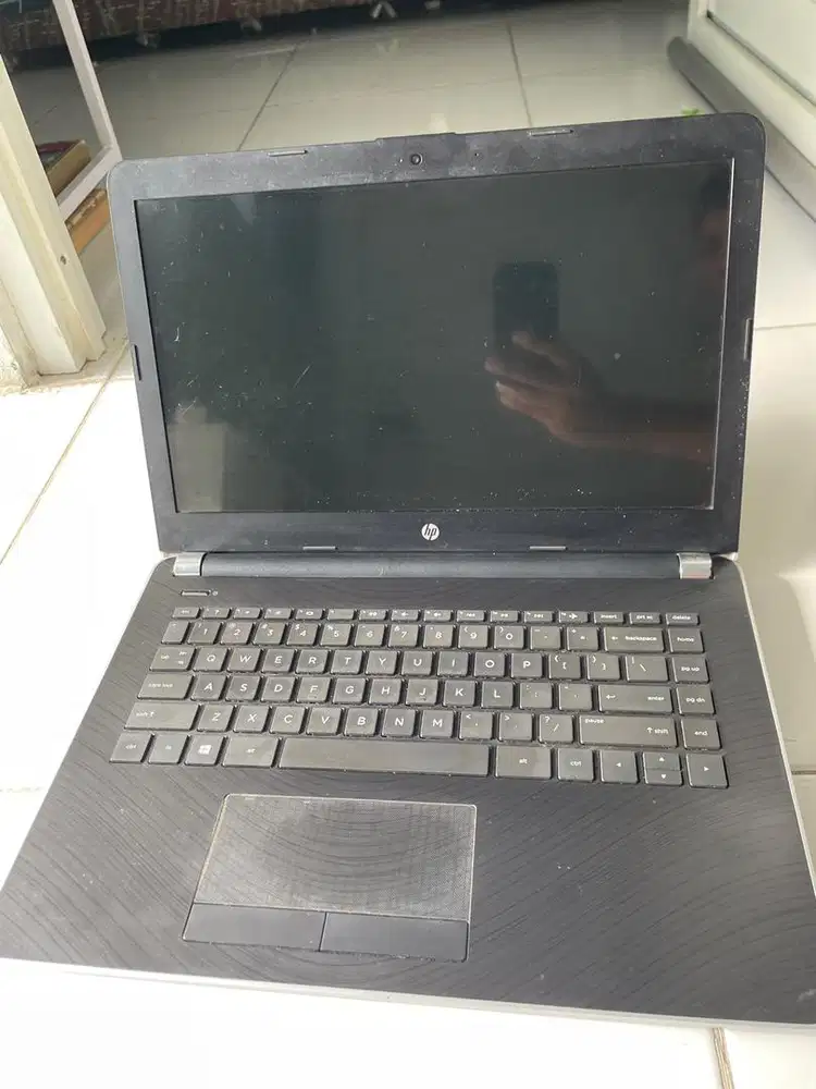 Laptop HP intel ram 4gb hdd 500gb masih mulus dan normal