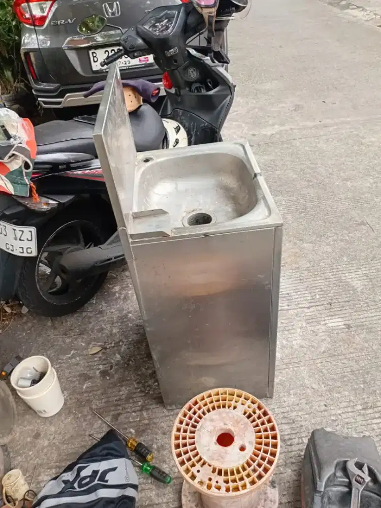 Wastafel stainless portable