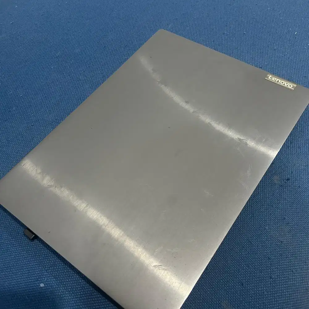 Laptop Lenovo V14-IWL i5 8250U 20gb RAM