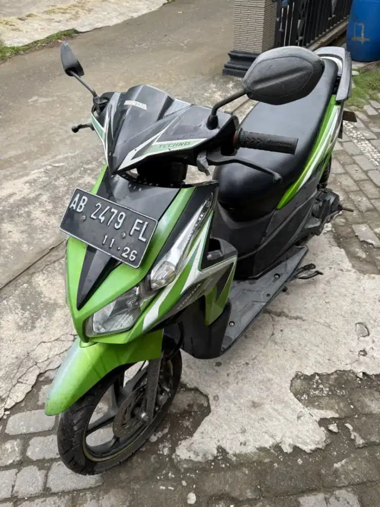 Honda Vario techno tahun 2011 plat AB kulon Progo