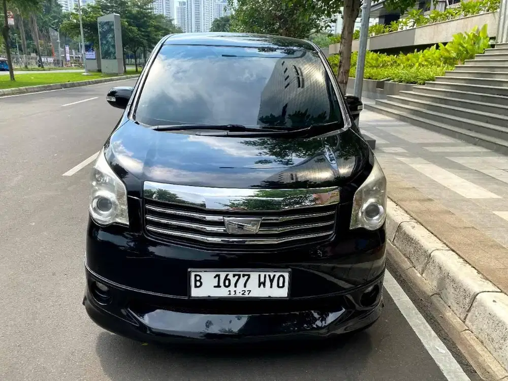 Toyota Nav 1 Tipe V 2.0 Autimatic 2013 Tangan Pertama Dr Baru