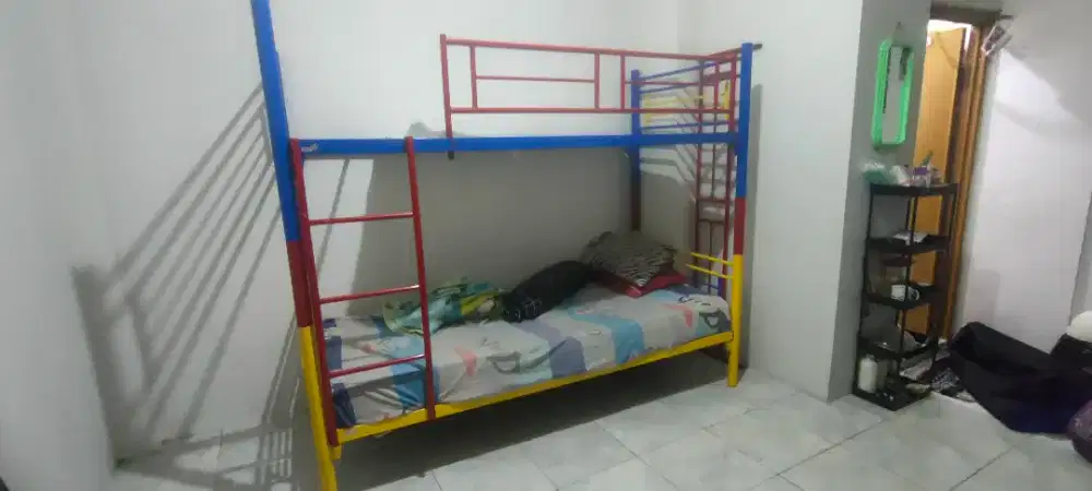 RANGKA Ranjang Tingkat (Tanpa Kasur)