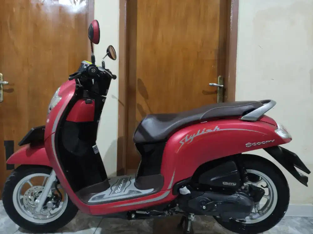 Istimewa low km scoopy stylish donat cbs iss mesin halus siap pakai