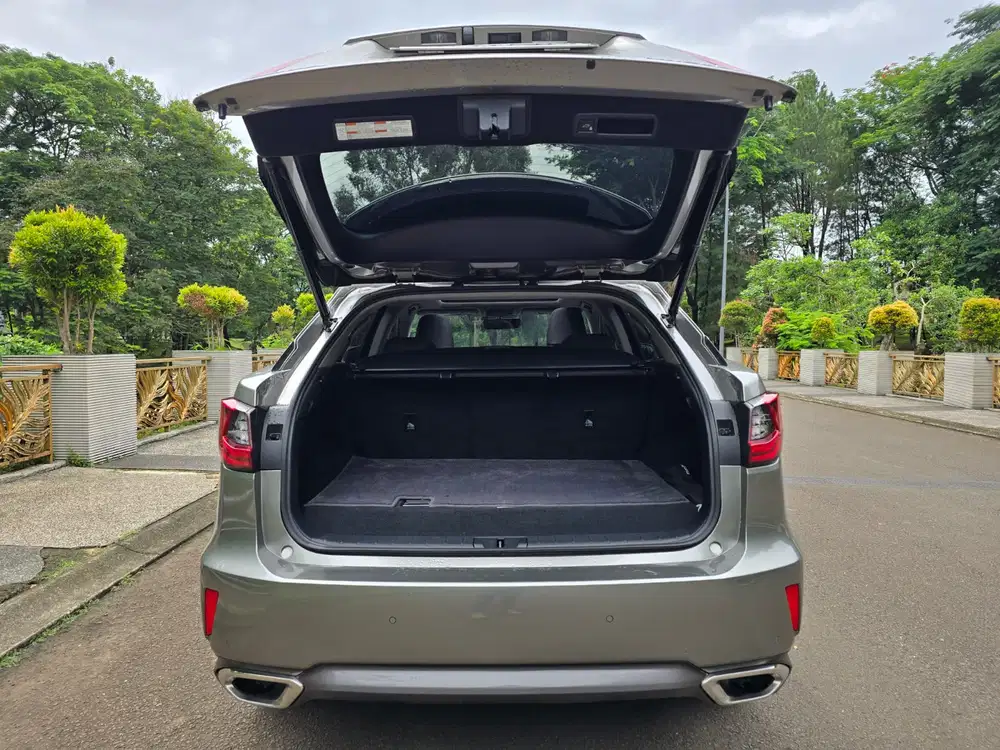 Lexus LX 2018 Bensin