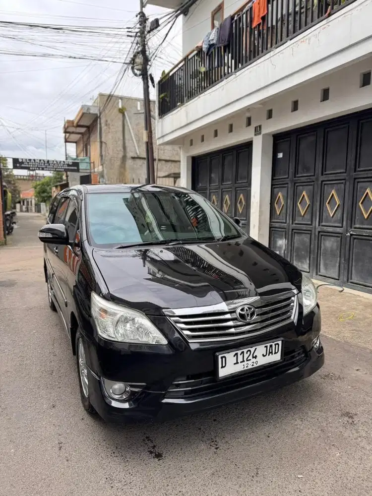 Toyota kijang innova G luxury 2012 istimewa