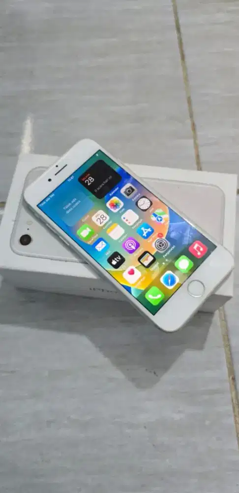 IPhone 8 64gb Fullset All Operator