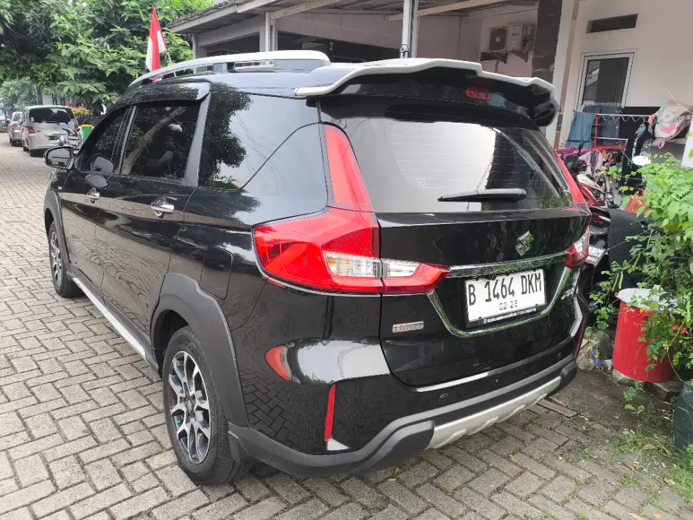 Antik LOW KM 21RB Suzuki XL7 Alpha AT Tipe tertinggi