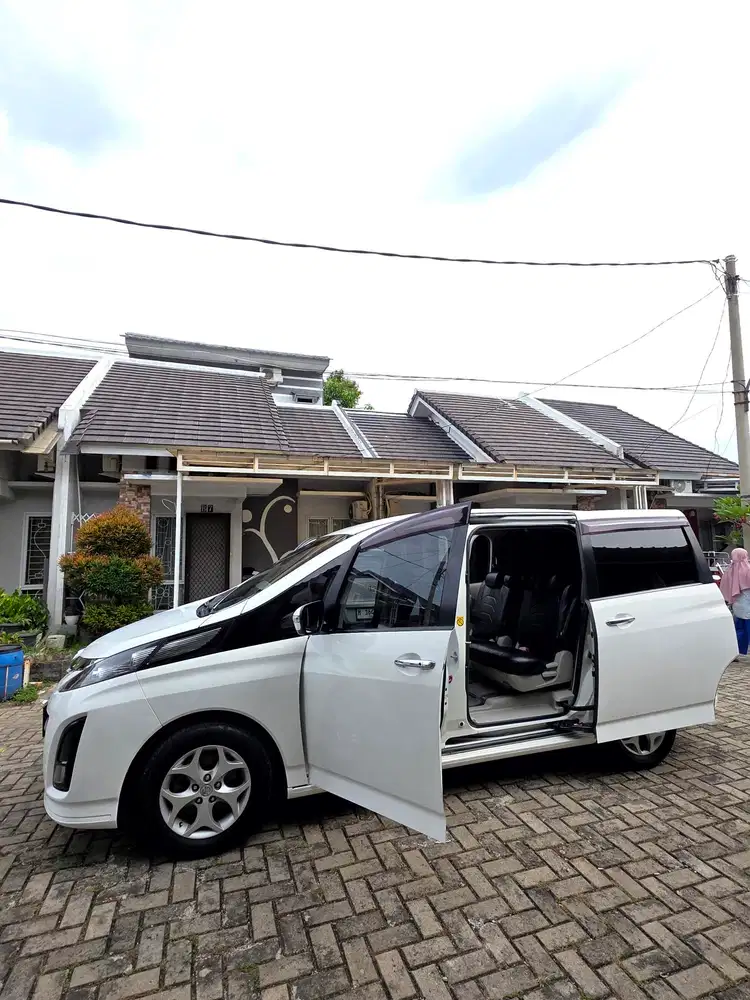 Mazda Biante 2012 Bensin