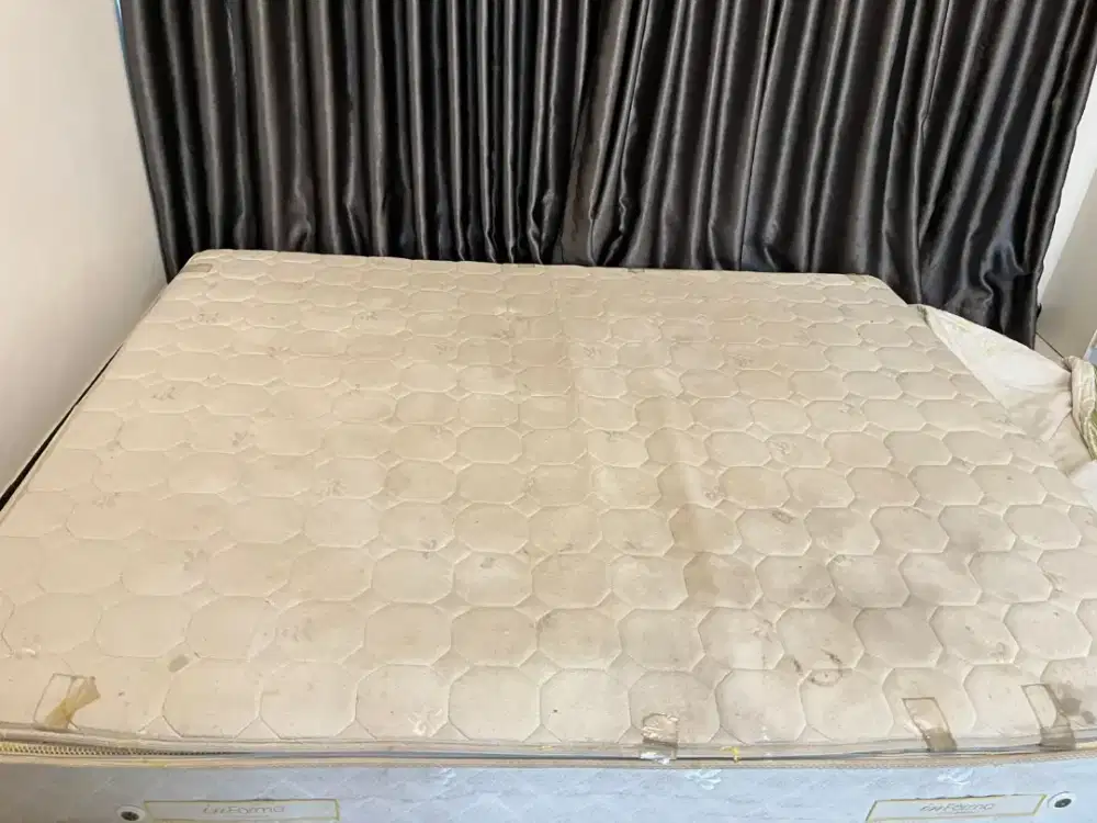 Kasur 180 bekas merk informa