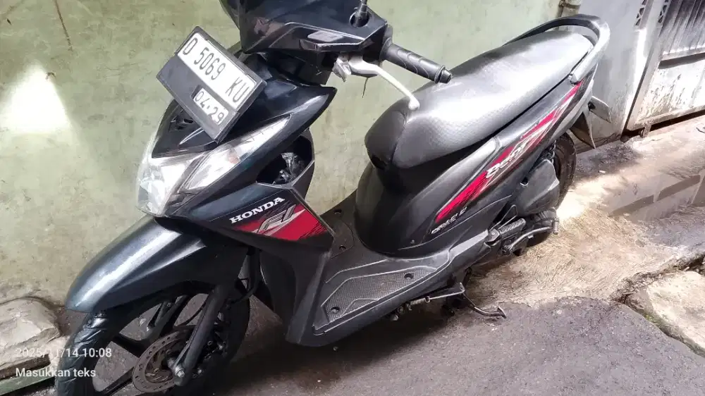 Beat FI  2014   standaran mesin bagus