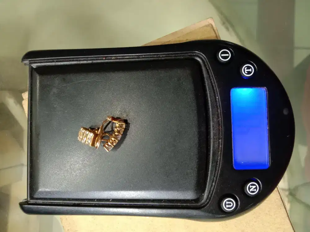 Terima jual/beli perhiasan emas dari toko lain atau tanpa surat