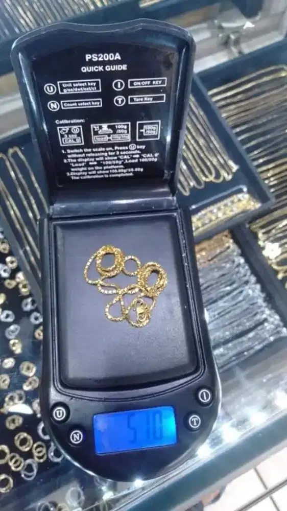 Terima jual/beli perhiasan emas dari toko lain atau tanpa surat