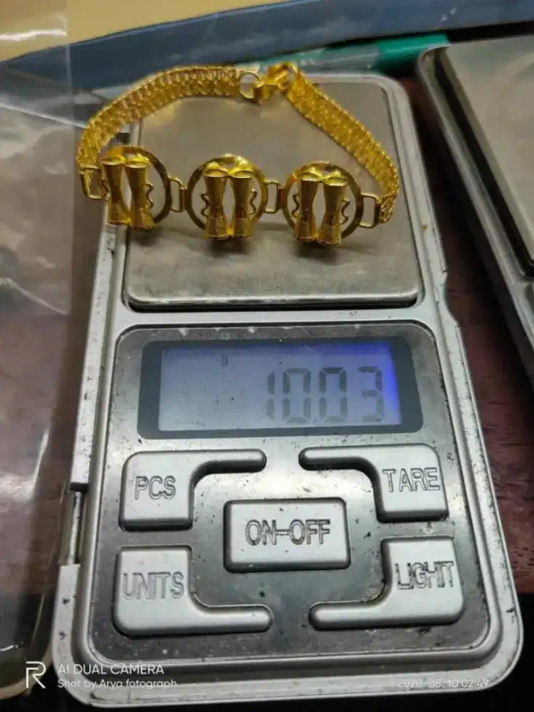 Terima jual/beli perhiasan emas dari toko lain atau tanpa surat