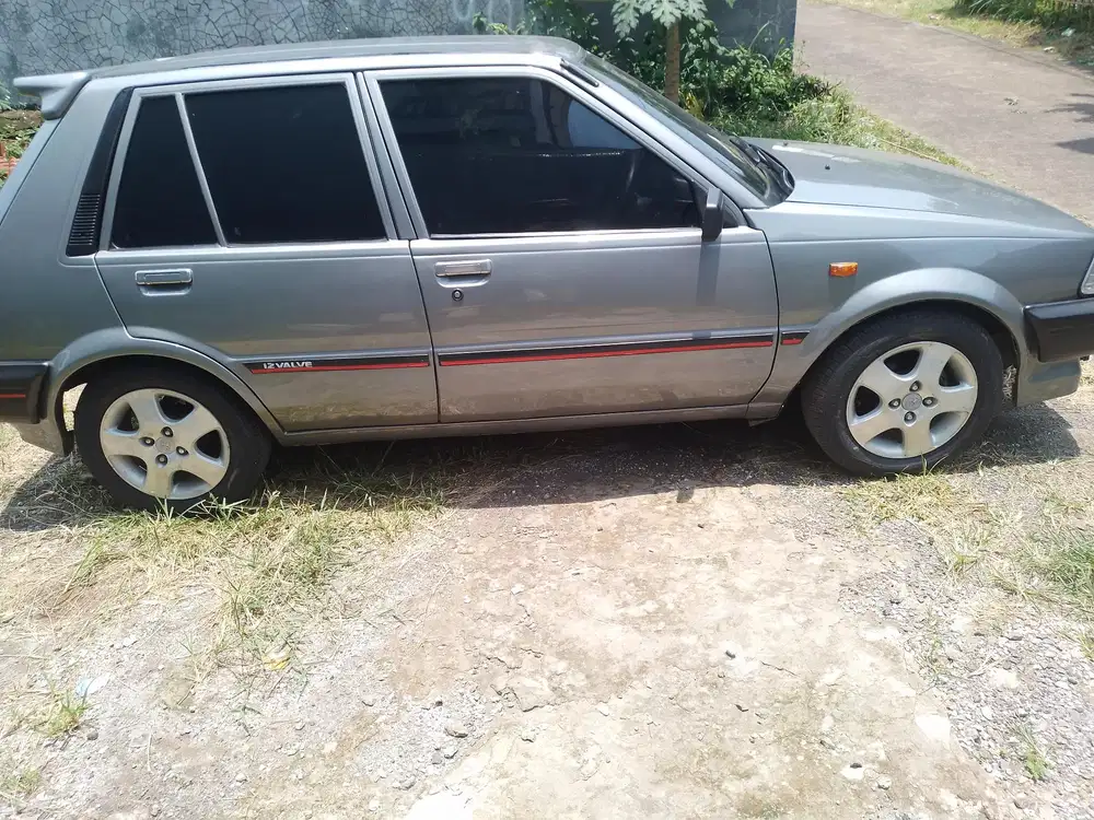 Toyota Starlet 1988 Bensin