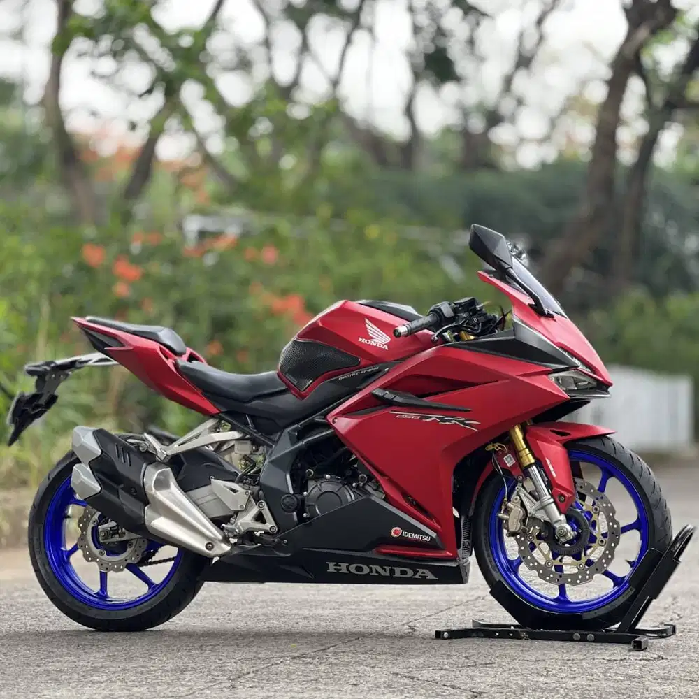 HONDA CBR 250RR ABS MERAH 2019 KM RENDAH PAJAK HIDUP KAYAK BARU