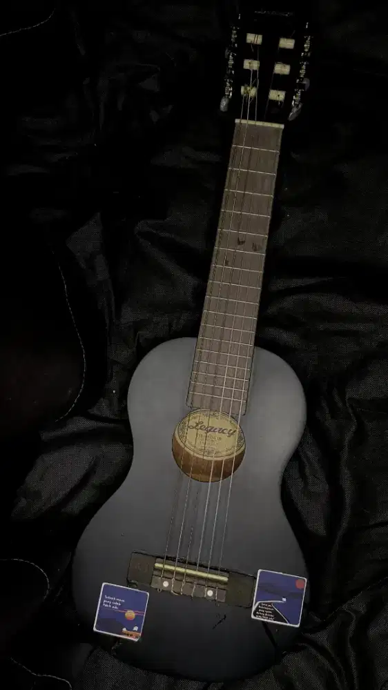 Legacy CG-100 BK Travel Guitar - Suara Mantap, Body Compact