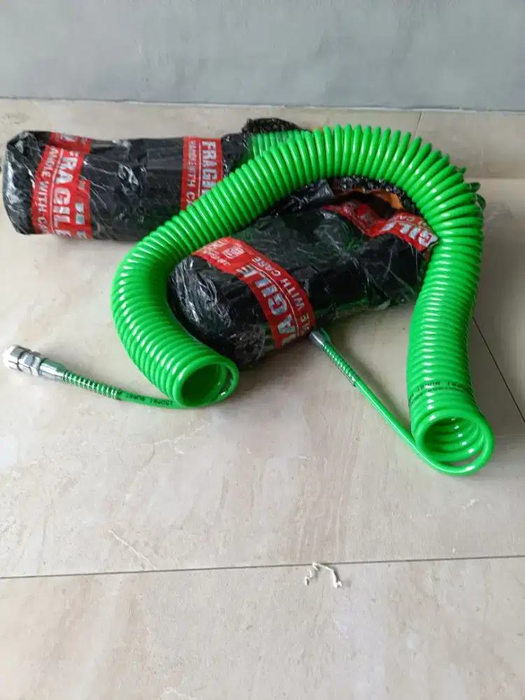 Di jual selang kompresor recoil merk Tekiro